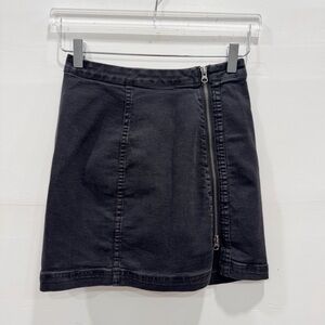 Free People This Way Or That Way Mini Skirt Washed Black Zipper Detail Size 4